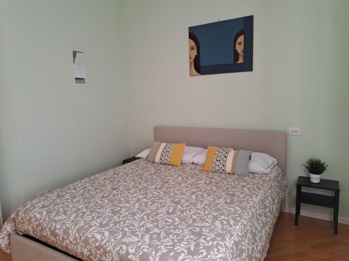 Bolognamania Apartments-Roger ภายนอก รูปภาพ